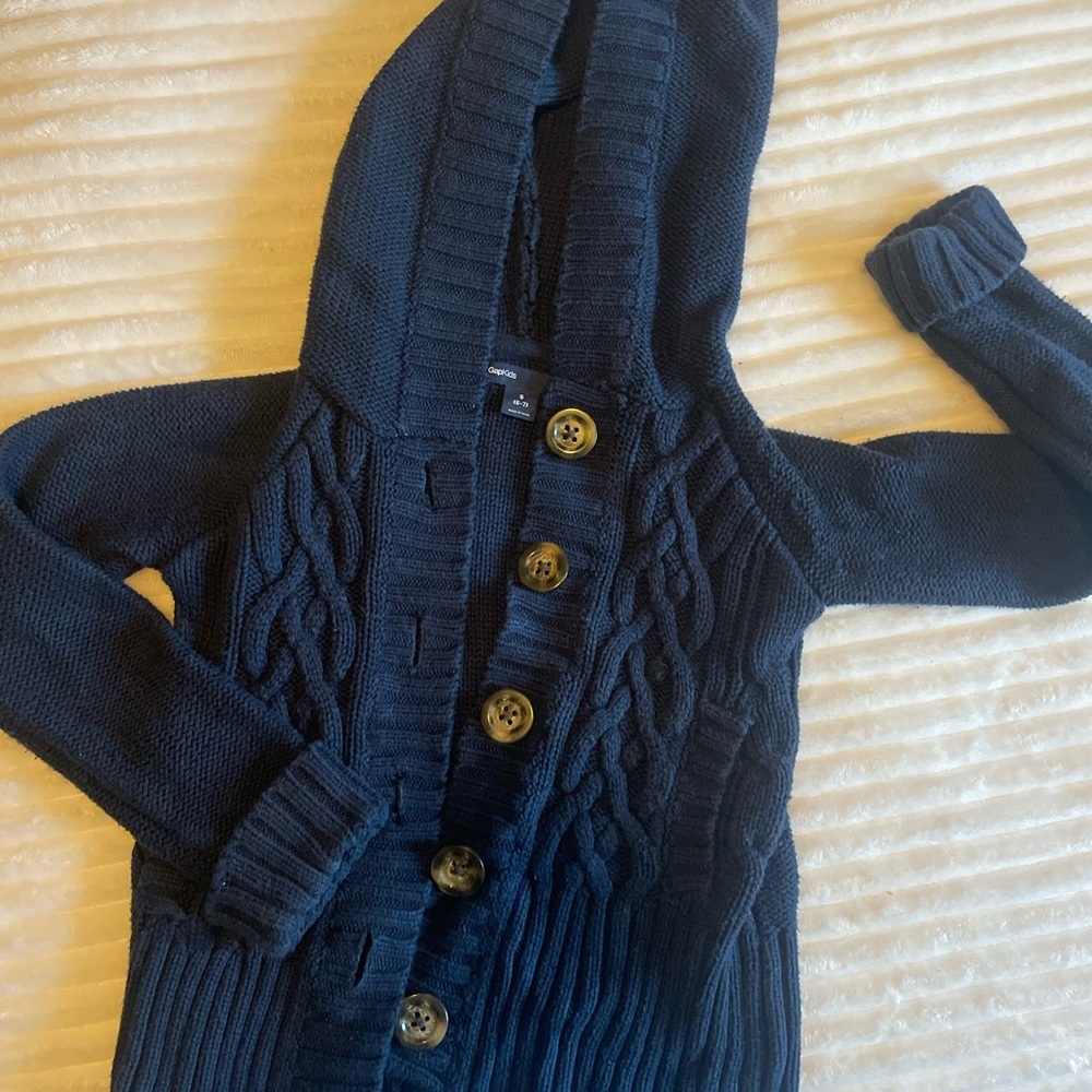 GAP KIDS blue button-up sweater with hood